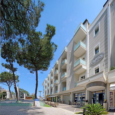 Residence Capitol Cattolica Exterior photo